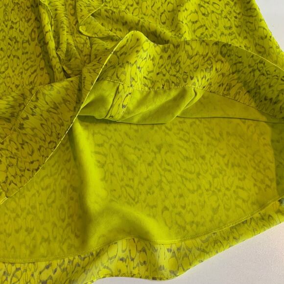 Cabi Blouse Womens S Small Neon Yellow Ruffles Reign Sleeveless Hidden Button - Picture 9 of 12